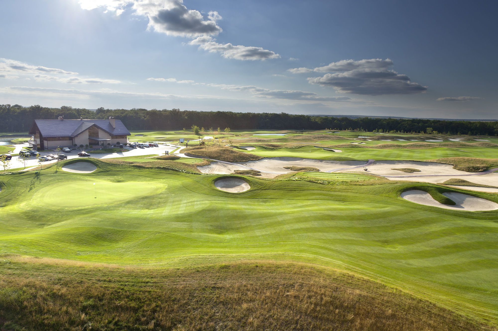 Superior Golf And Spa Resort Charkov Exteriér fotografie