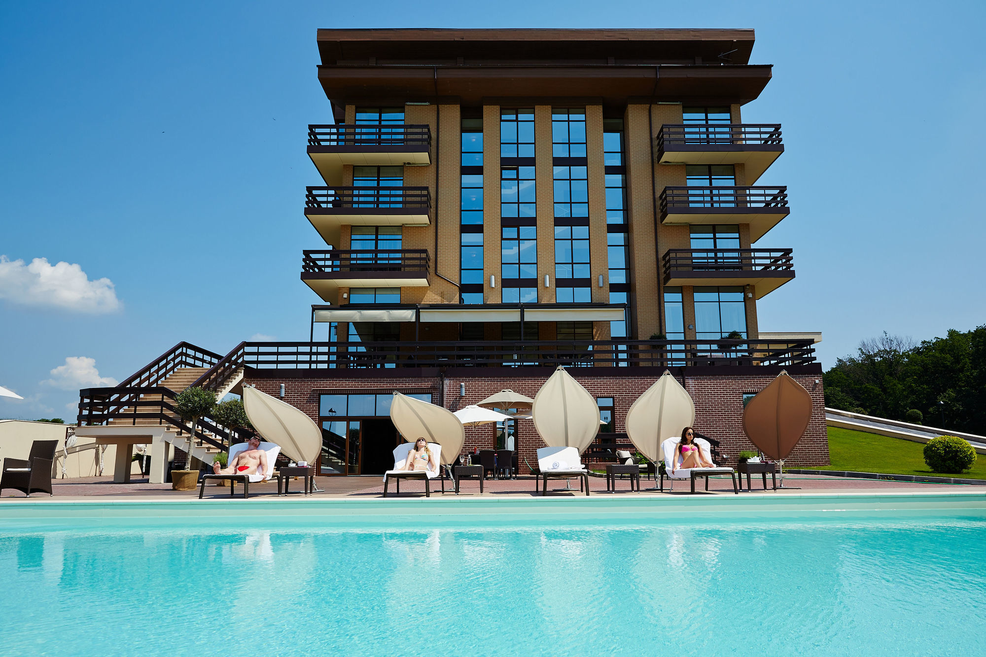 Superior Golf And Spa Resort Charkov Exteriér fotografie