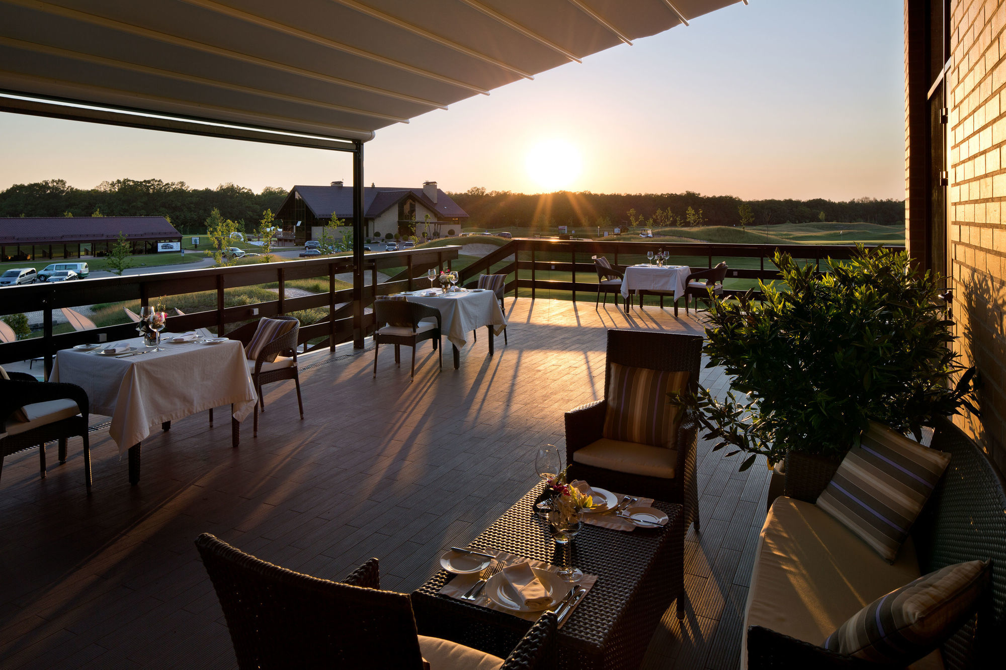 Superior Golf And Spa Resort Charkov Exteriér fotografie