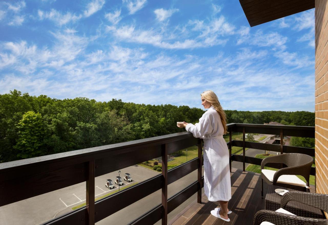 Superior Golf And Spa Resort Charkov Exteriér fotografie